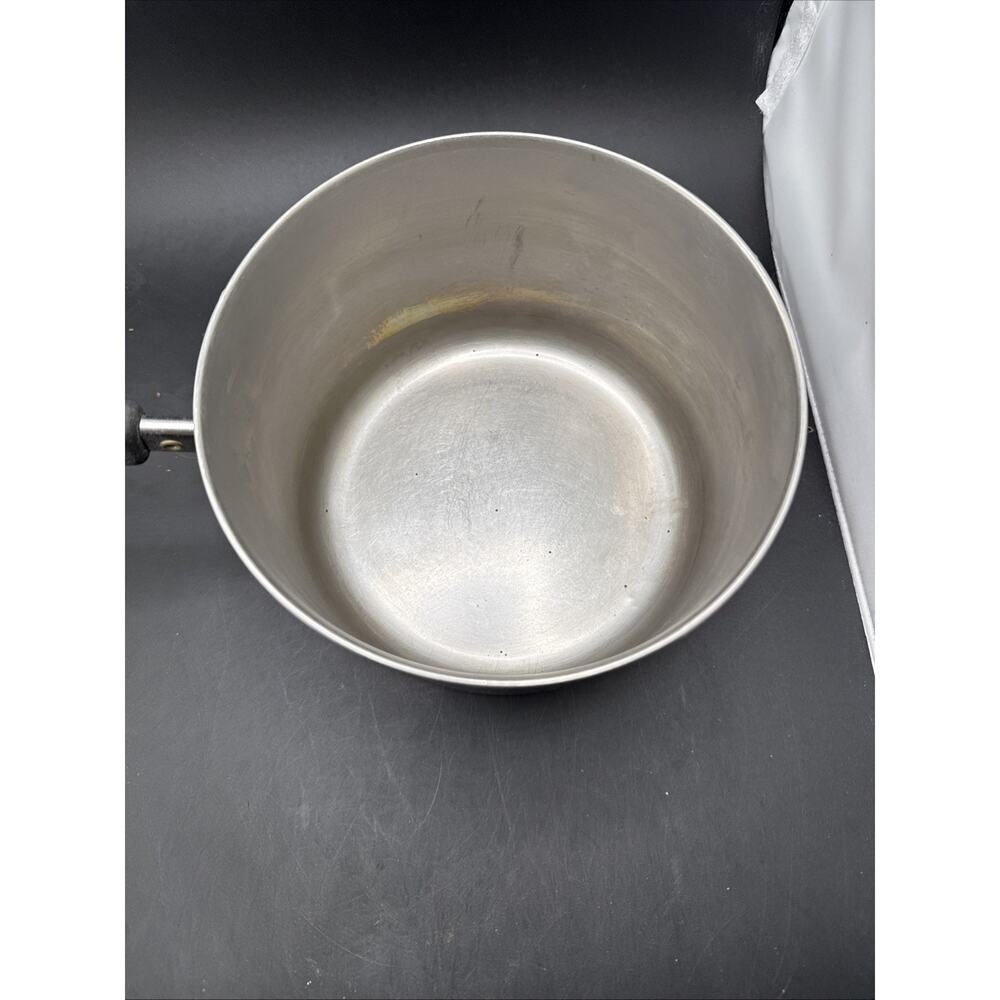 REVERE WARE 1801 2 Qt Copper Bottom Sauce Pan Pot With Lid Clinton, IL - Picture 4 of 6